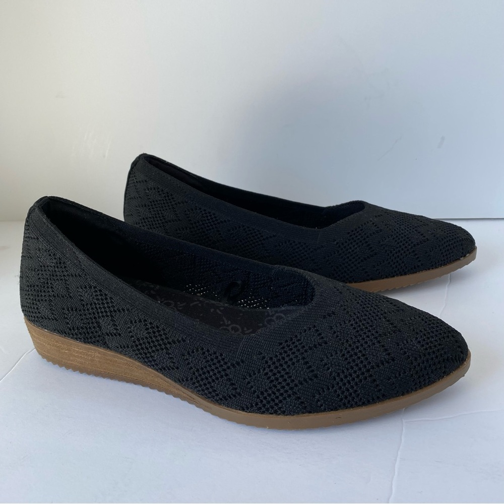 Skechers Cleo Crochet Black Wedge Flats “With Grace” - Sz 7.5